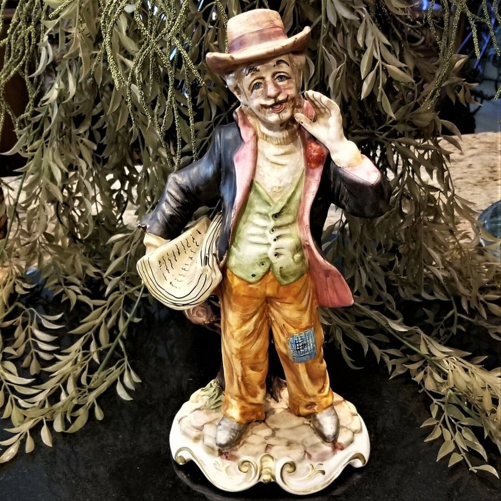 CAPODIMONTE Hobo Newspaper Peddler Porcelain Statue